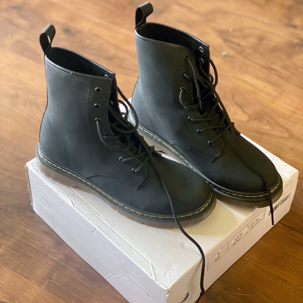 Women's Combat Boots